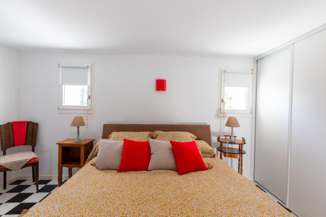Holiday home Maison Foncillon-chay Classee Pmr *