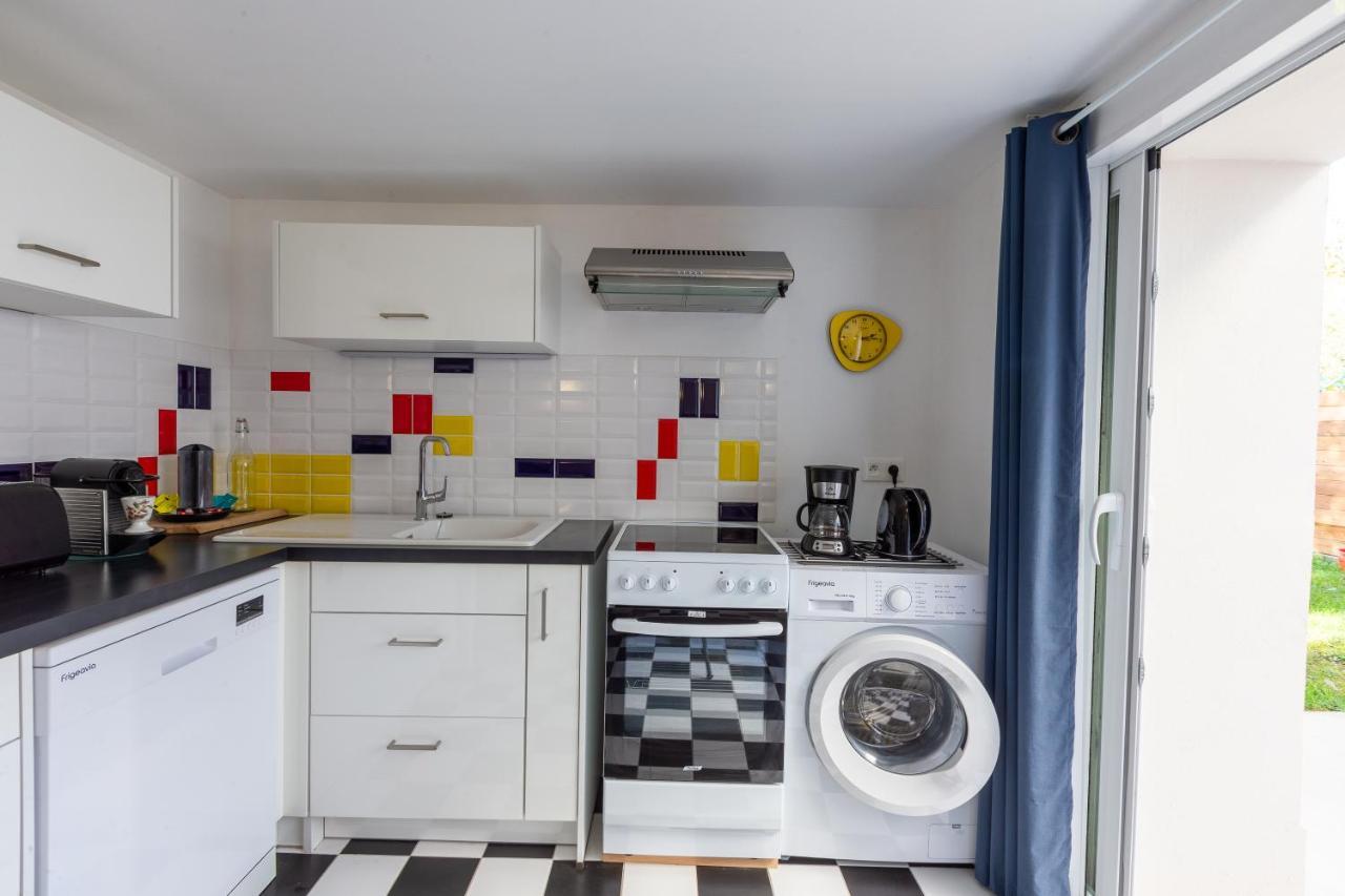 Holiday home Maison Foncillon-chay Classee Pmr
