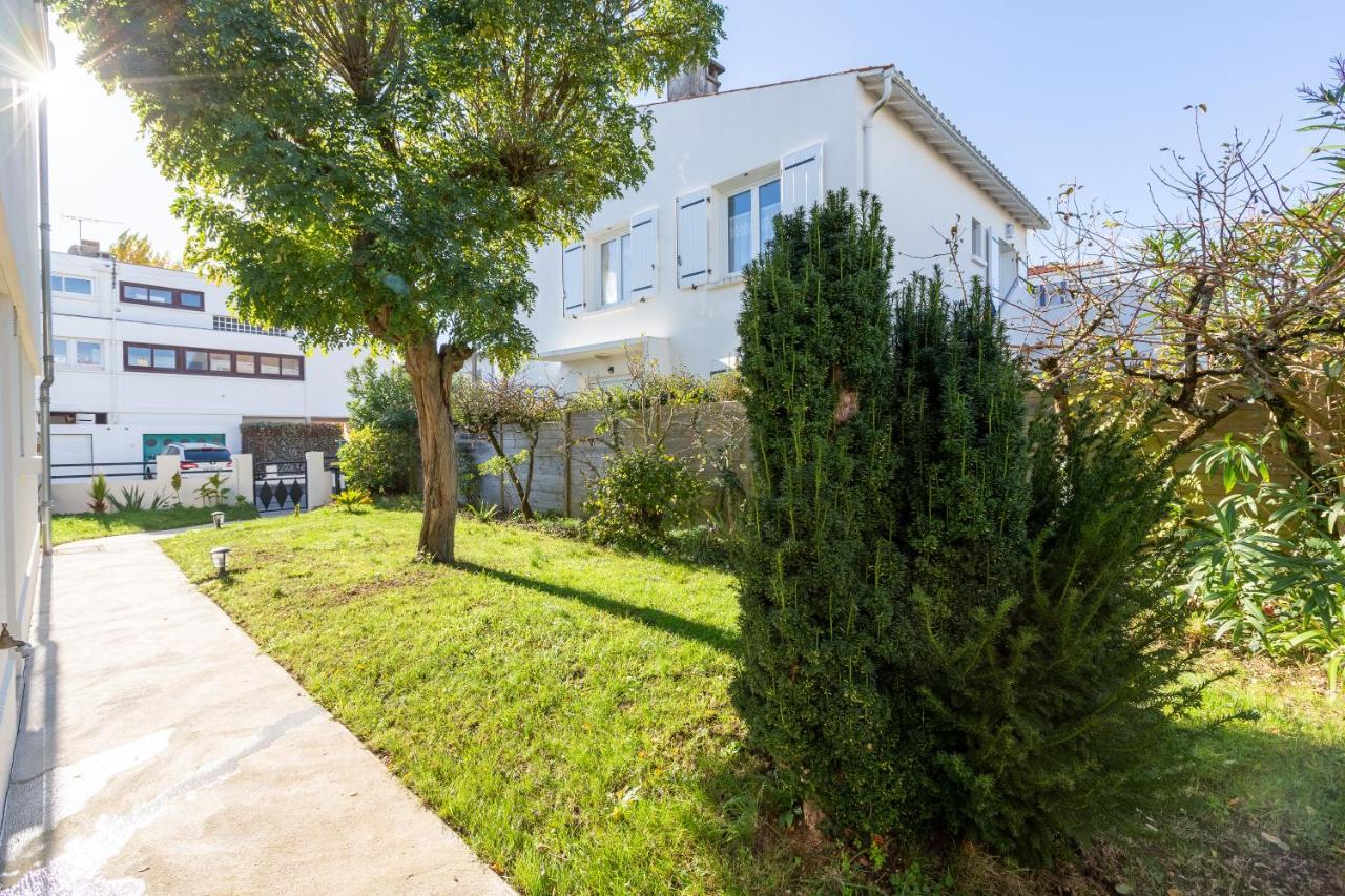 Holiday home Maison Foncillon-chay Classee Pmr *